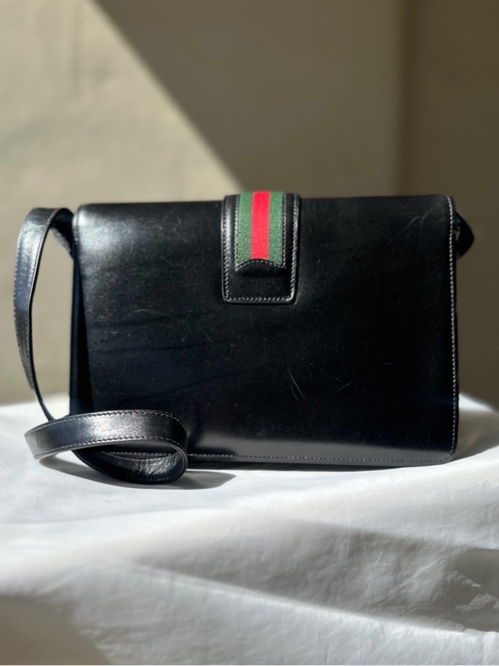 GUCCI Vintage Black Leather Sherry Line Web Stripe Shoulder Bag - Picture 3 of 16